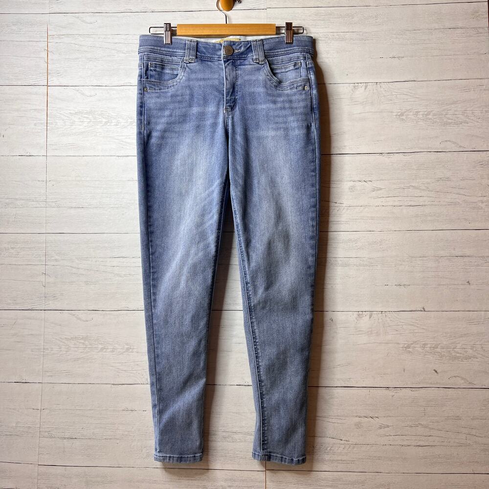 Democracy Jeans Womens Size 10 Light Wash Ab Technology Cotton Blend Stretch
